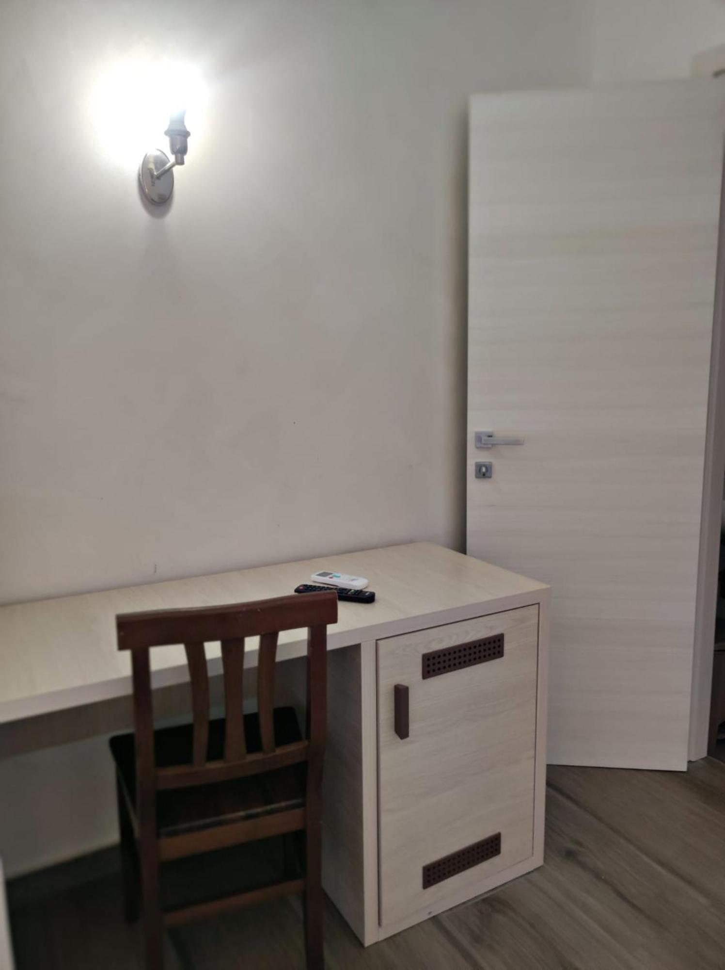 Hotel Holiday Foggia Extérieur photo